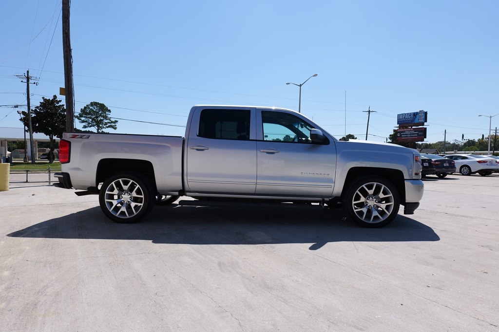 Chevrolet Silverado 1500  2018