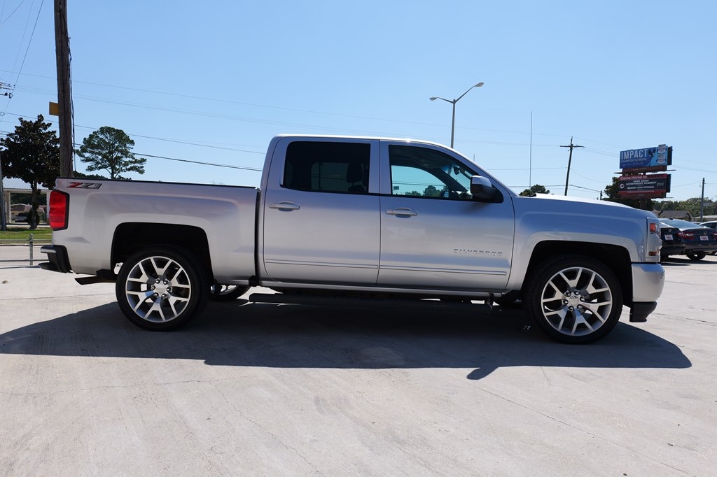 Chevrolet Silverado 1500  2018