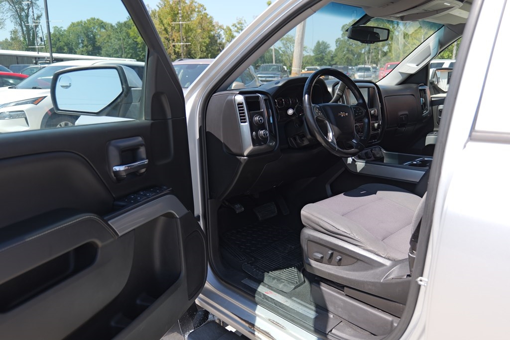 Chevrolet Silverado 1500  2018
