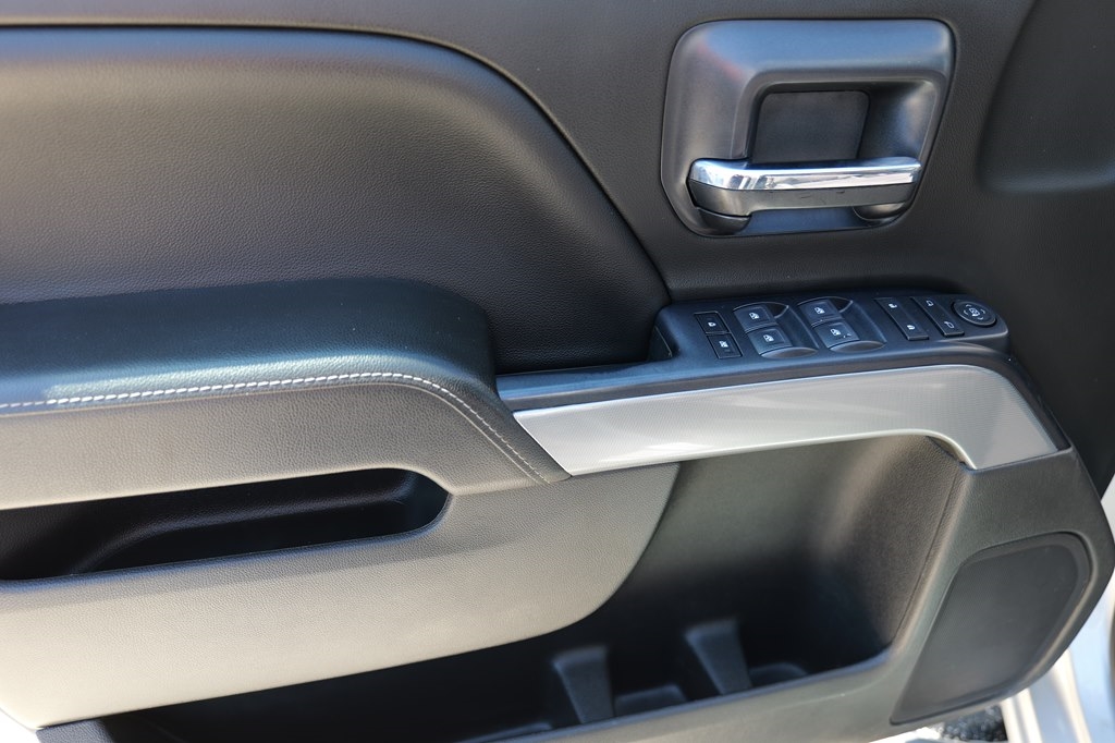 Chevrolet Silverado 1500  2018