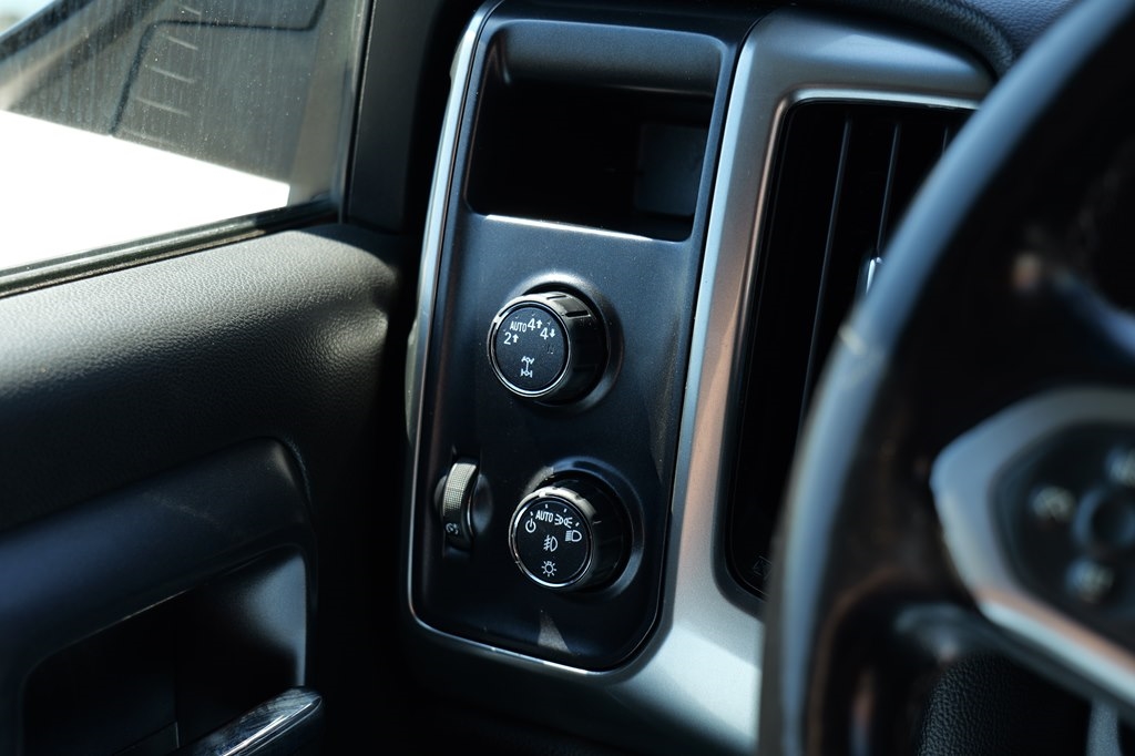 Chevrolet Silverado 1500  2018