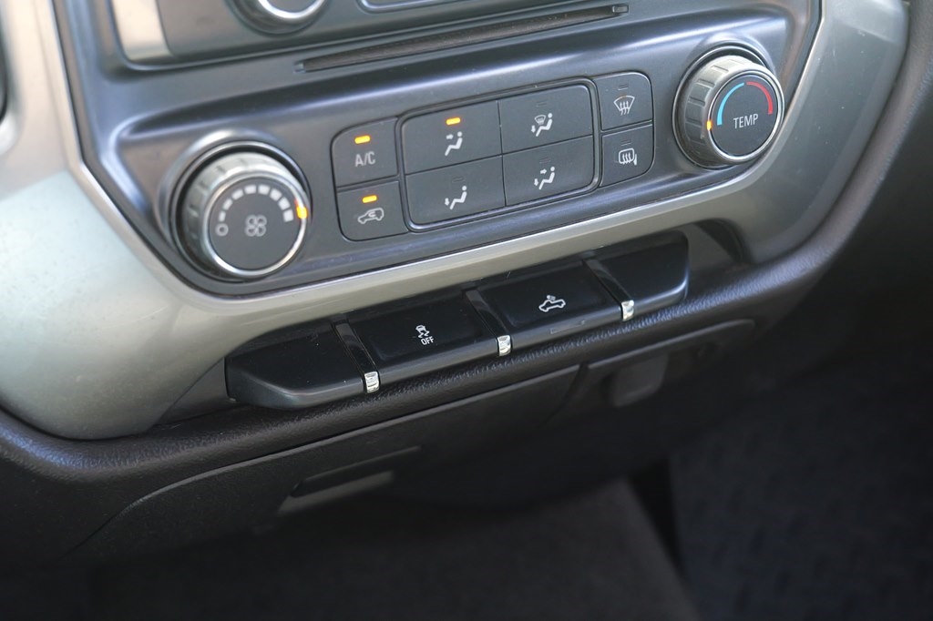 Chevrolet Silverado 1500  2018