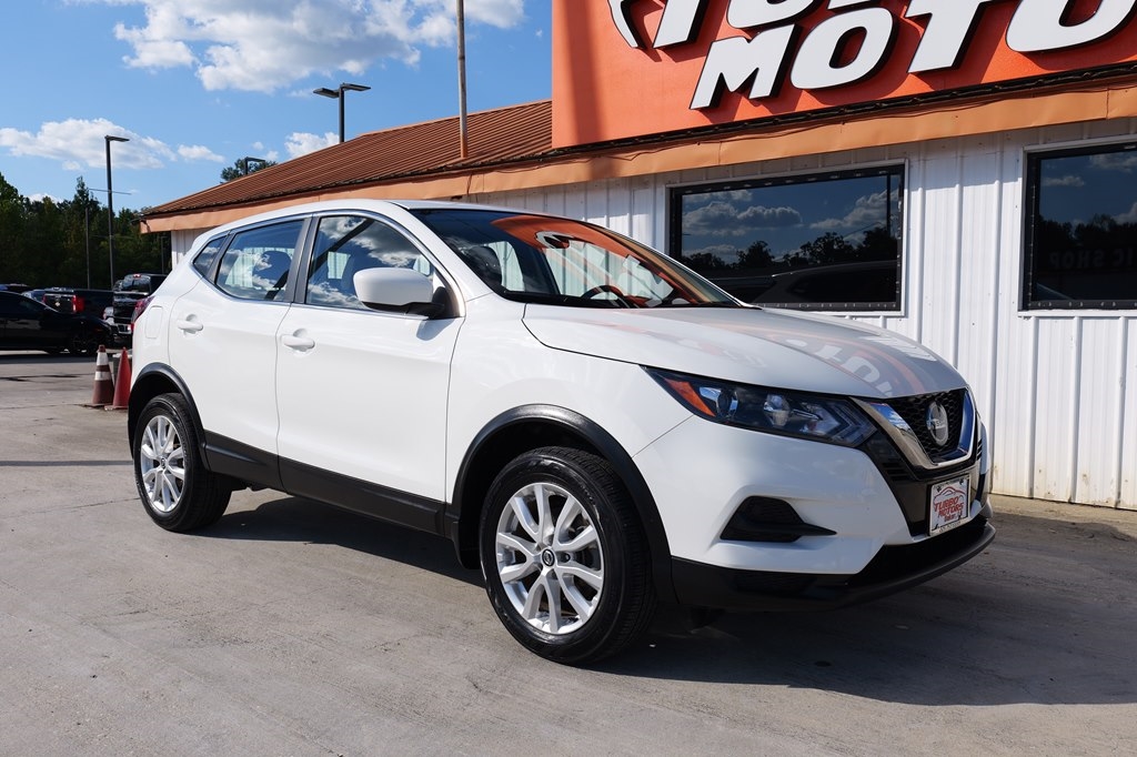 2020 Nissan Rogue Sport S