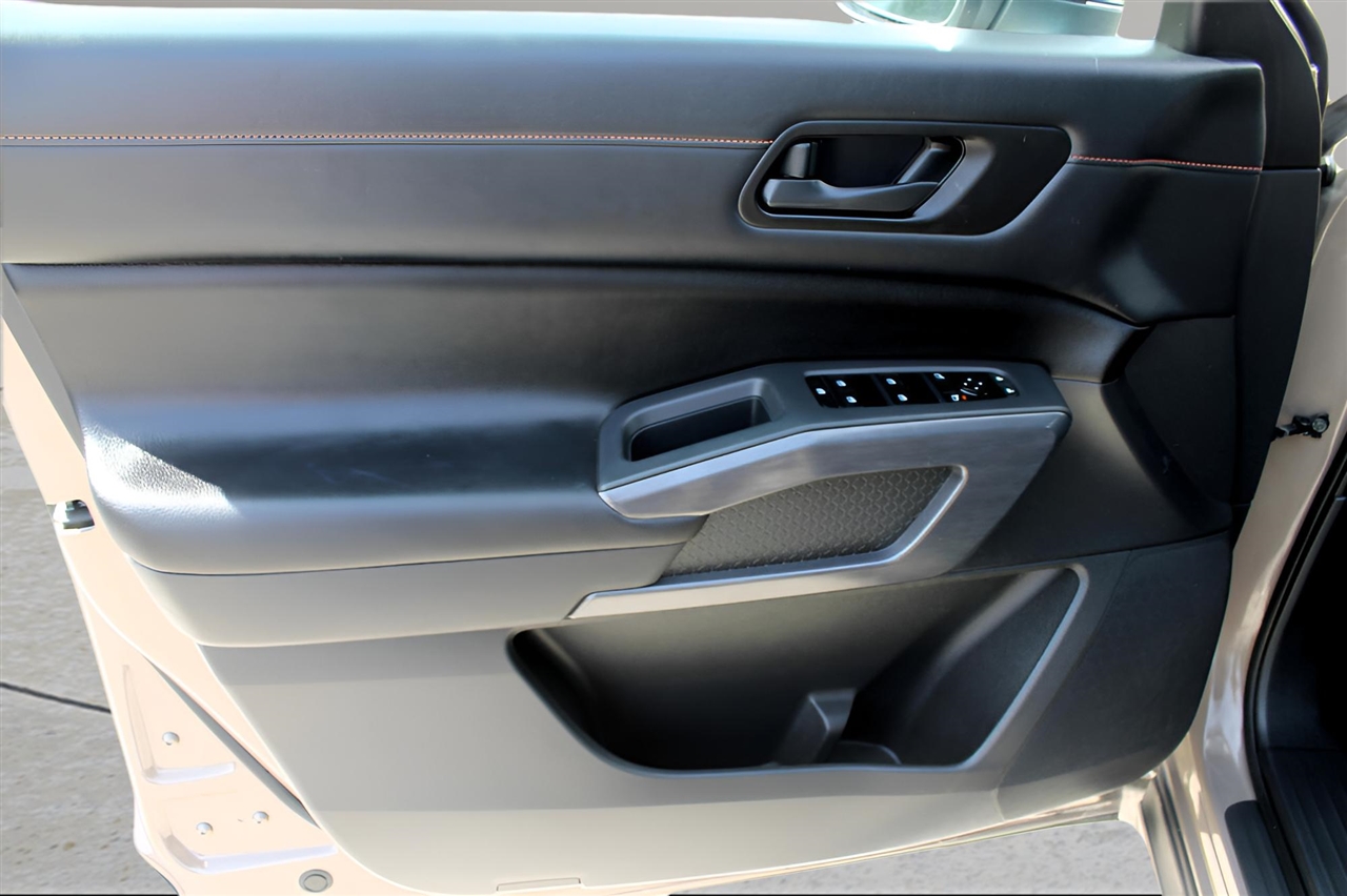 Nissan Pathfinder Rock Creek 4WD 2023 Nissan Pathfinder Rock Creek 4WD 2023
