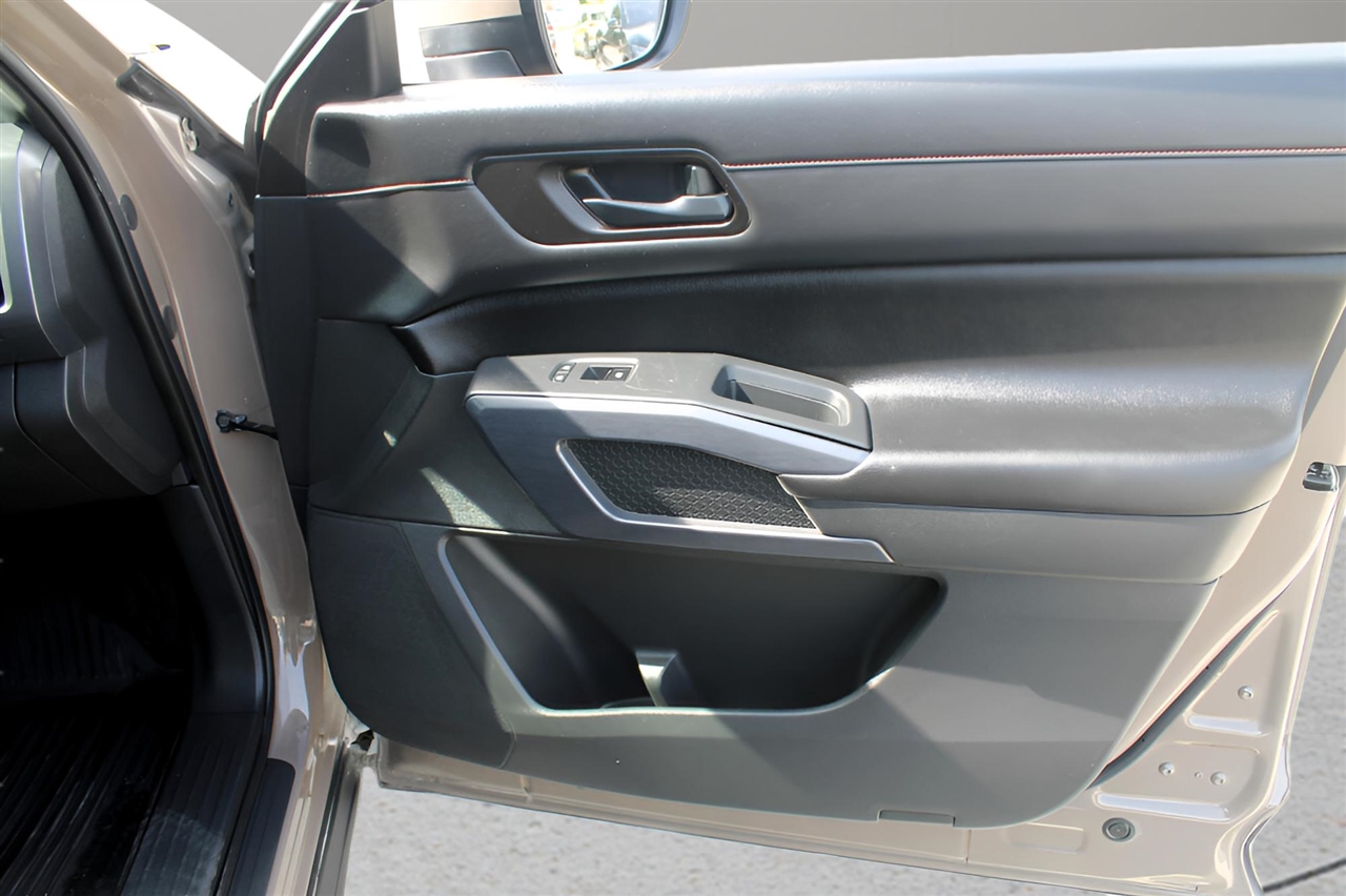 Nissan Pathfinder Rock Creek 4WD 2023 Nissan Pathfinder Rock Creek 4WD 2023