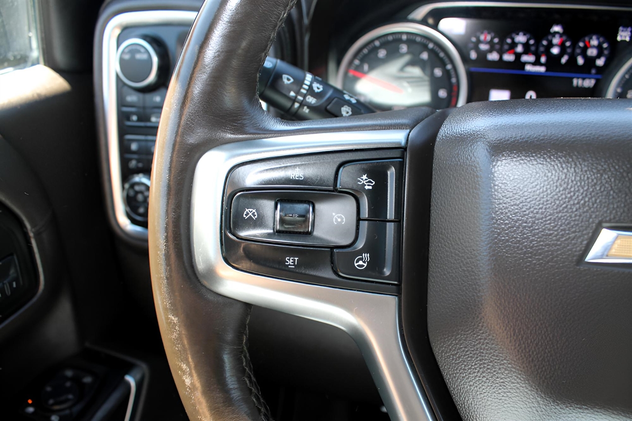 Chevrolet Silverado 1500 4WD Crew Cab 147" LTZ 2020 Chevrolet Silverado 1500 4WD Crew Cab 147" LTZ 2020