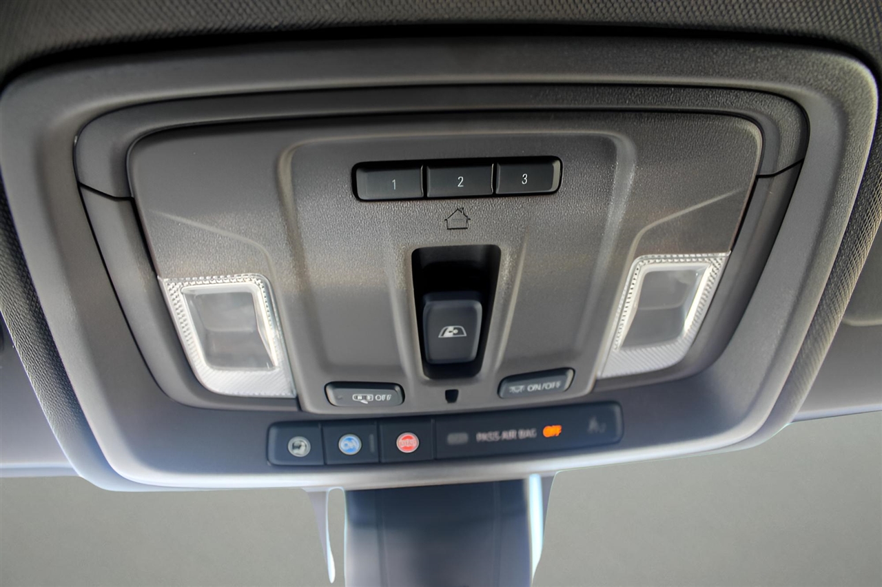 Chevrolet Silverado 1500 4WD Crew Cab 147" LTZ 2020 Chevrolet Silverado 1500 4WD Crew Cab 147" LTZ 2020