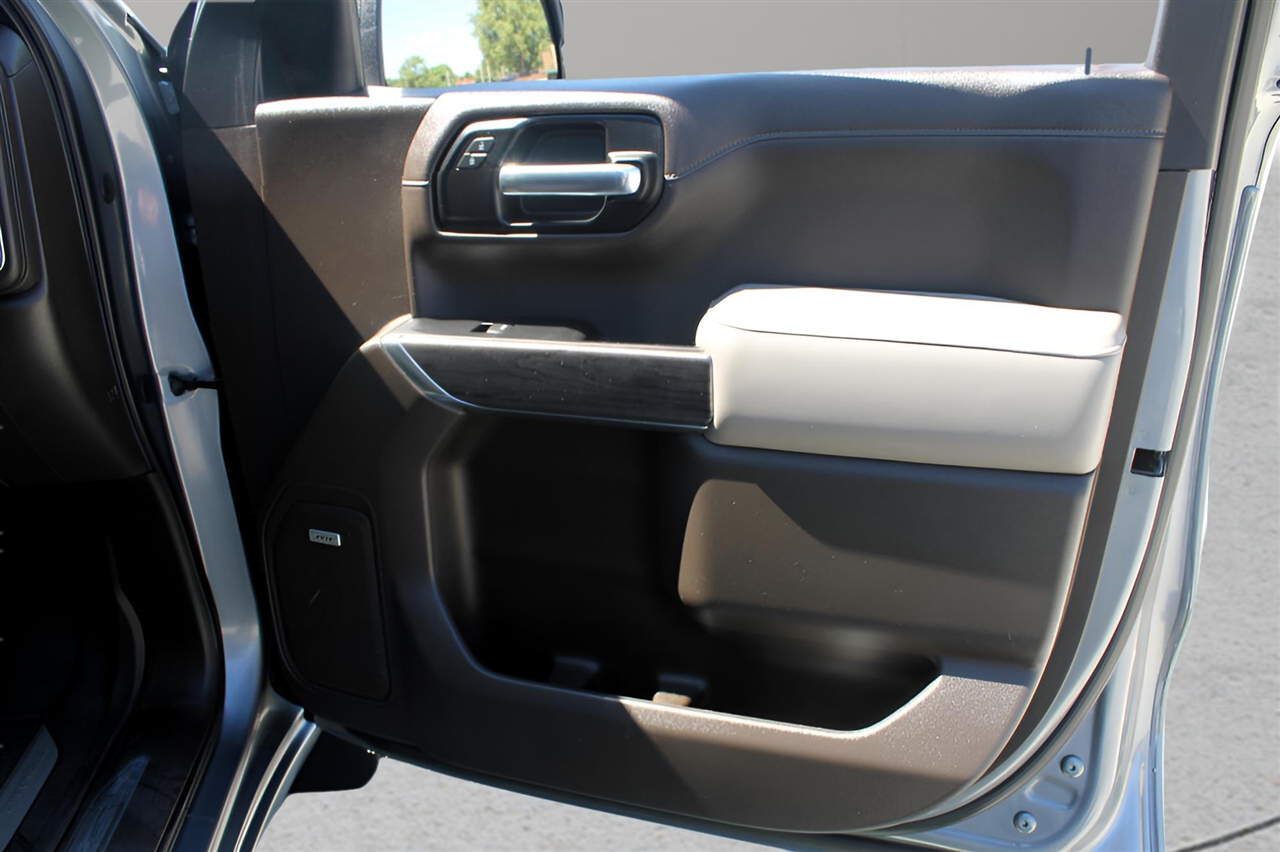 Chevrolet Silverado 1500 4WD Crew Cab 147" LTZ 2020 Chevrolet Silverado 1500 4WD Crew Cab 147" LTZ 2020