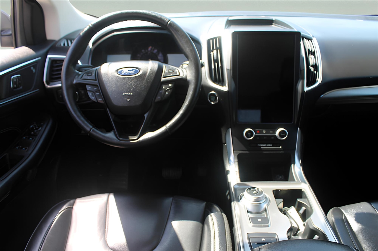 Ford Edge Titanium AWD 2022 Ford Edge Titanium AWD 2022