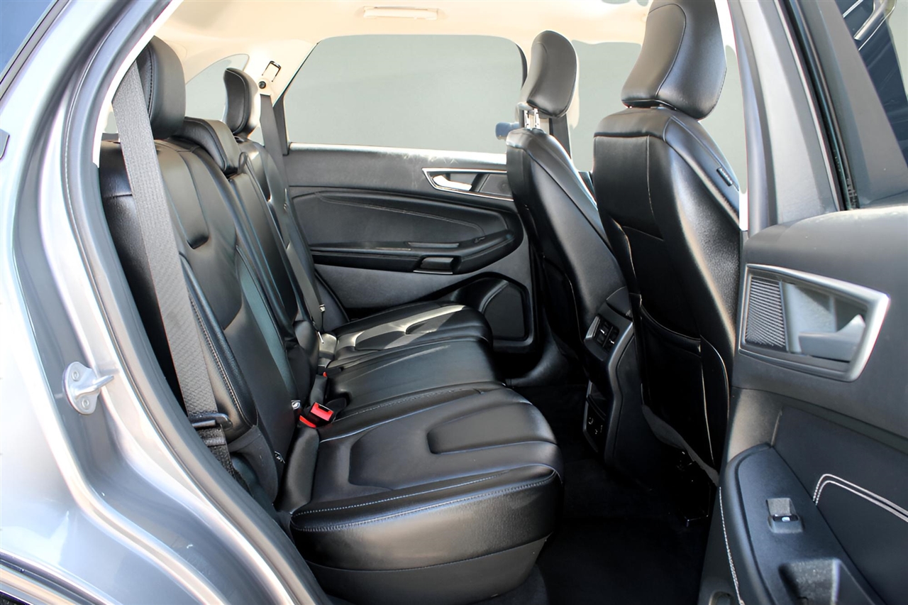 Ford Edge Titanium AWD 2022 Ford Edge Titanium AWD 2022