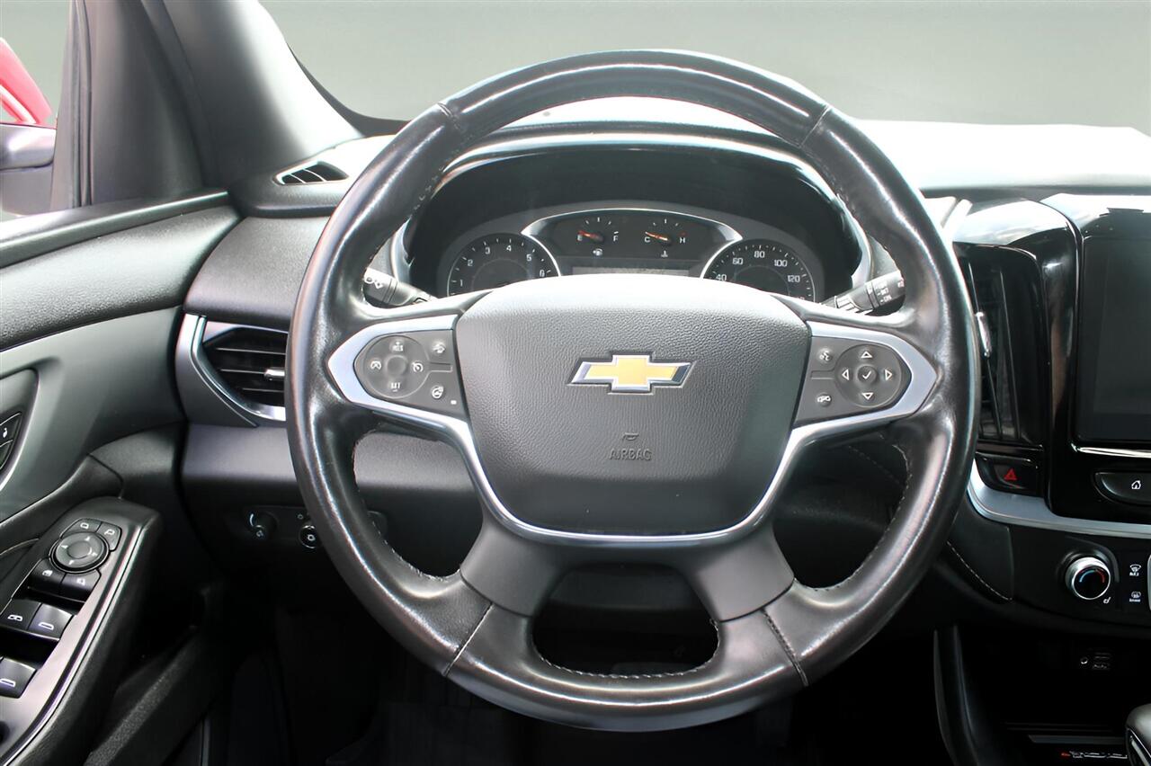 2022 Chevrolet Traverse Leather photo 15
