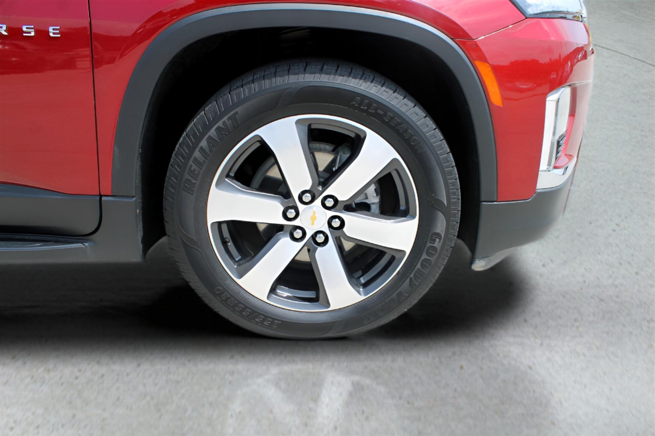 Chevrolet Traverse AWD 4dr LT Leather 2022 Chevrolet Traverse AWD 4dr LT Leather 2022