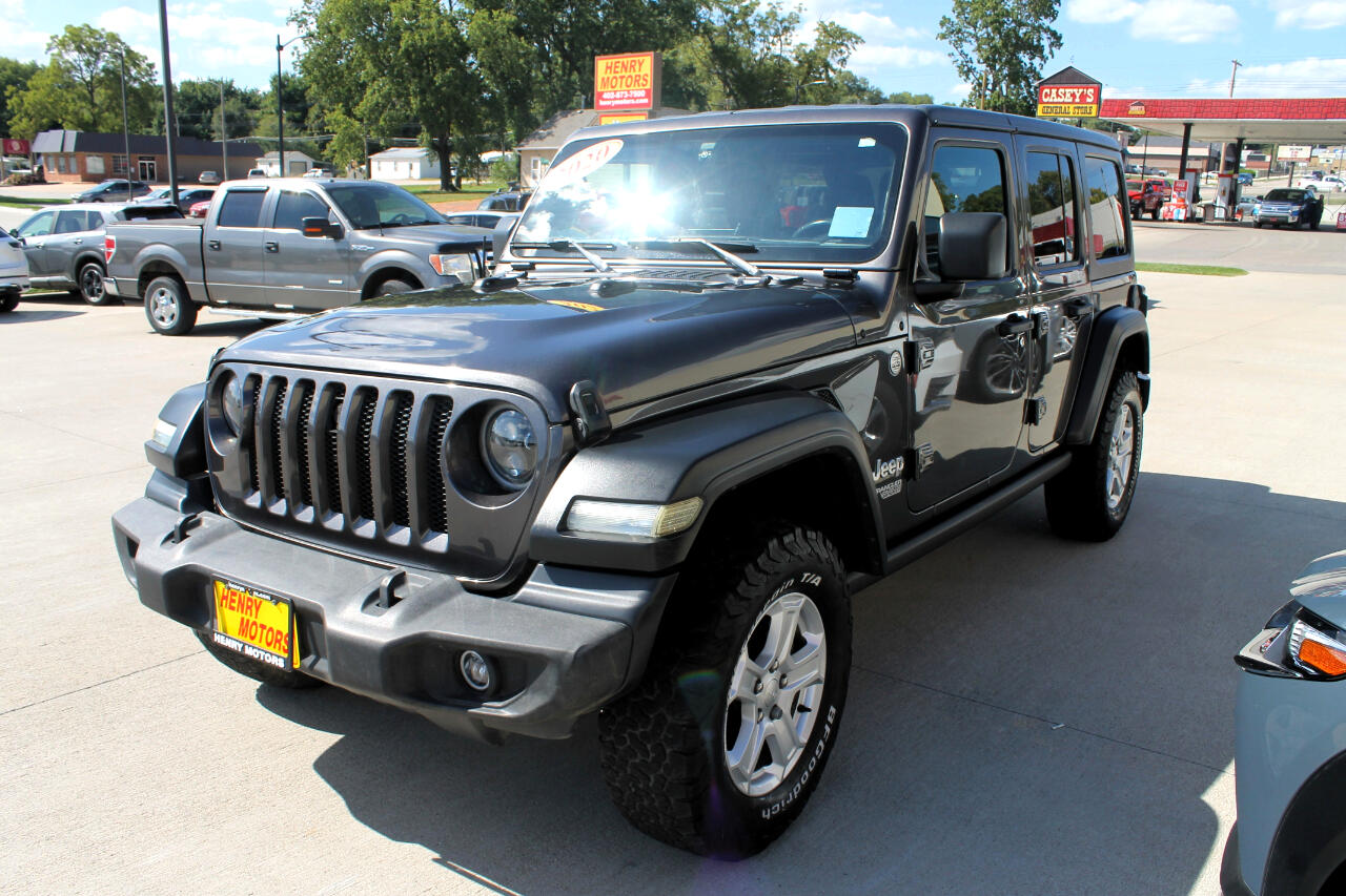 2020 Jeep Wrangler Unlimited Sport S photo 2