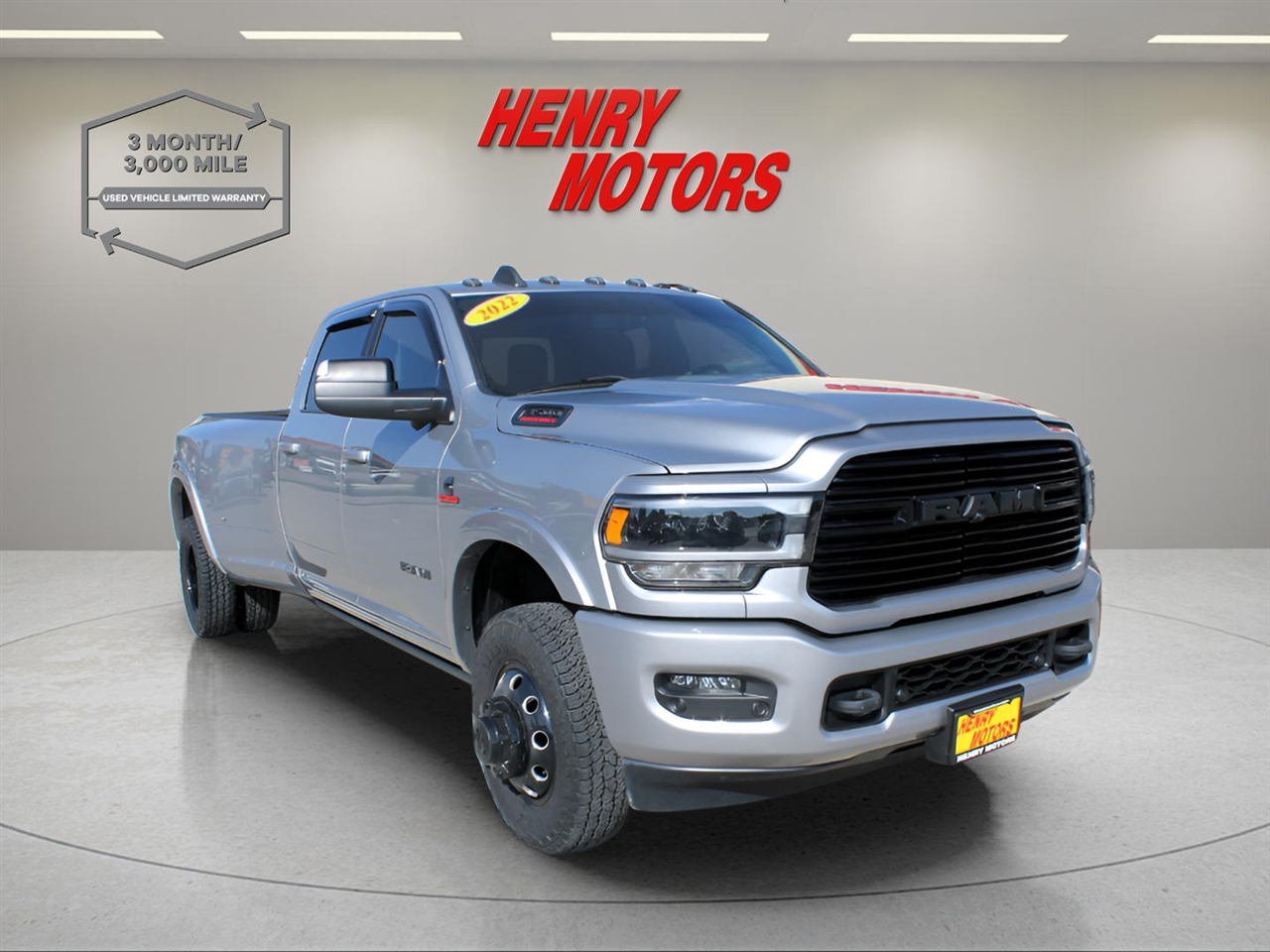 2022 Ram 3500 Laramie photo 3