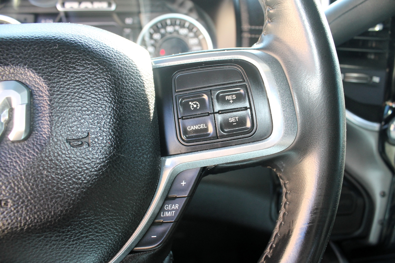 2022 Ram 3500 Laramie photo 19