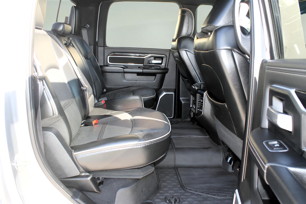2022 Ram 3500 Laramie photo 36