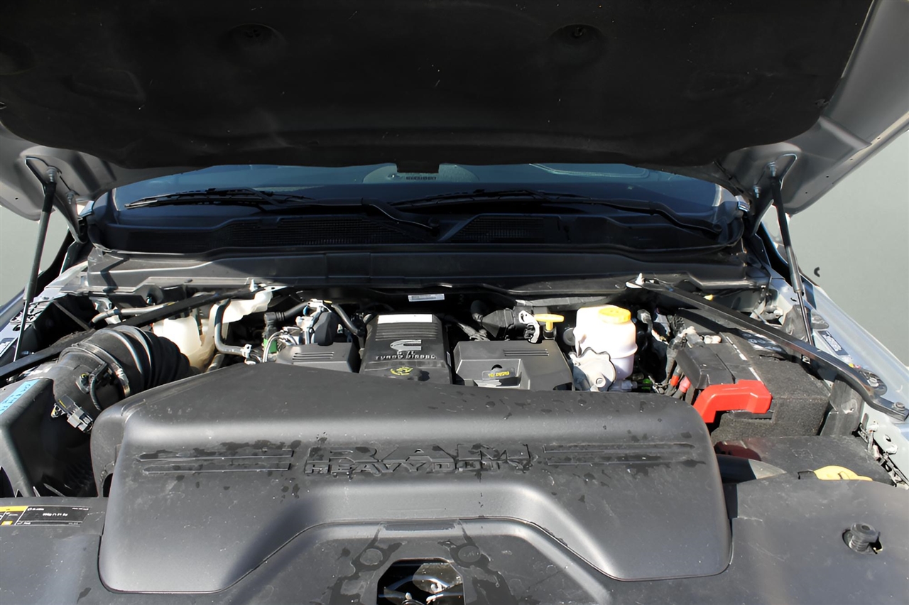 2022 Ram 3500 Laramie photo 39
