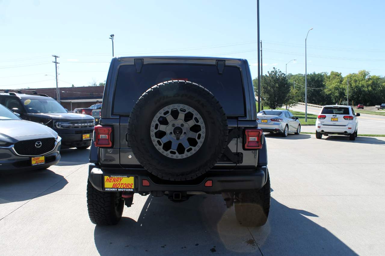 2018 Jeep Wrangler Unlimited Rubicon photo 2