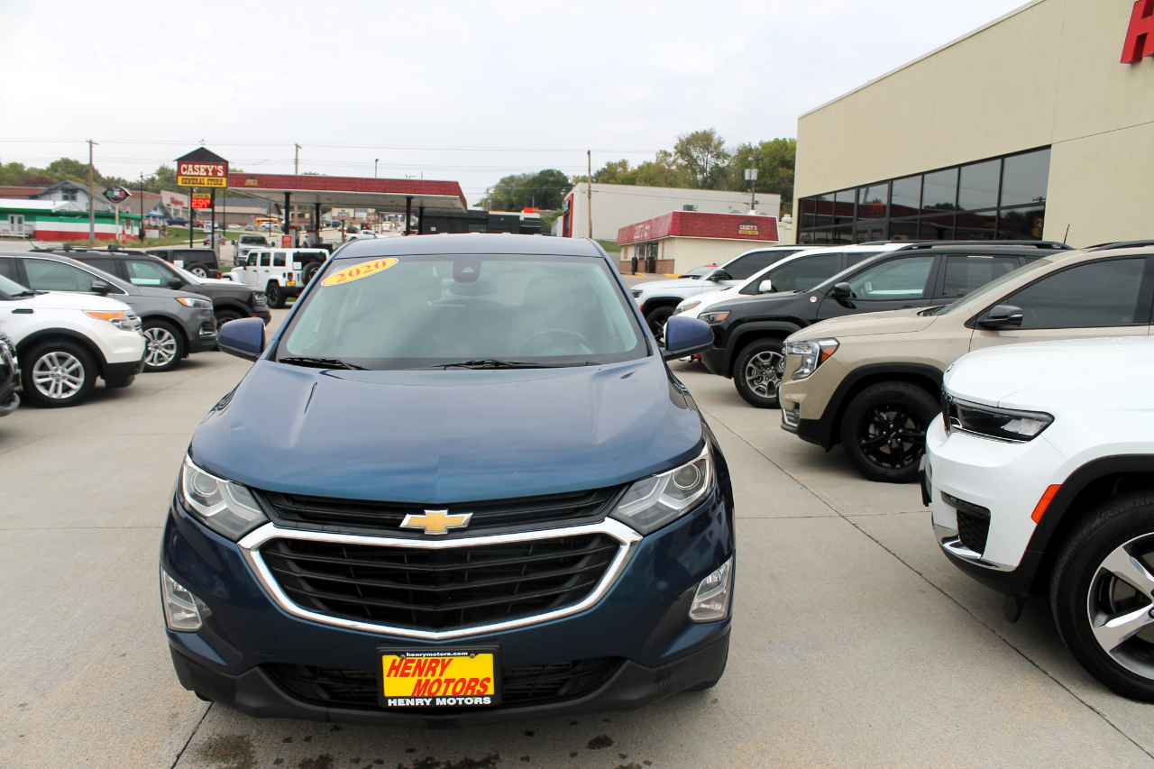 2020 Chevrolet Equinox photo 3