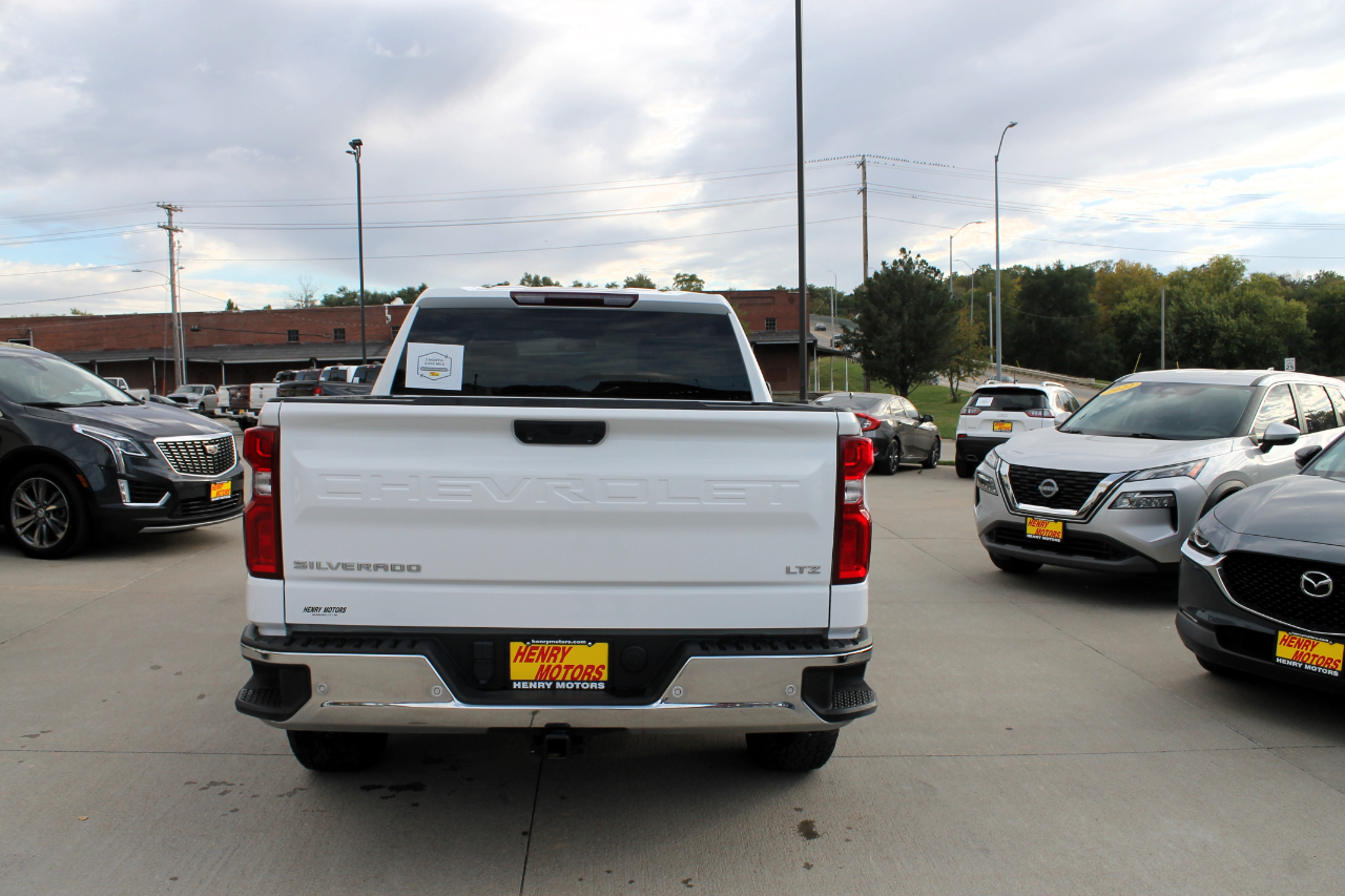 2023 Chevrolet Silverado 1500 LTZ photo 4
