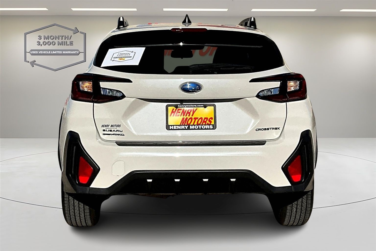 2024 Subaru Crosstrek Premium photo 4