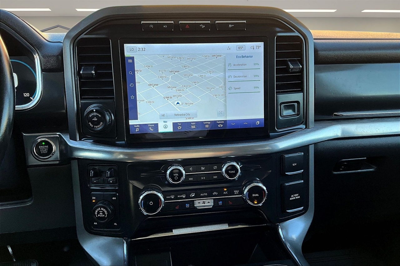 Ford F-150 SuperCrew 139" Lariat 4WD 2022