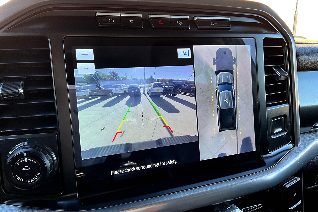 Ford F-150 SuperCrew 139" Lariat 4WD 2022