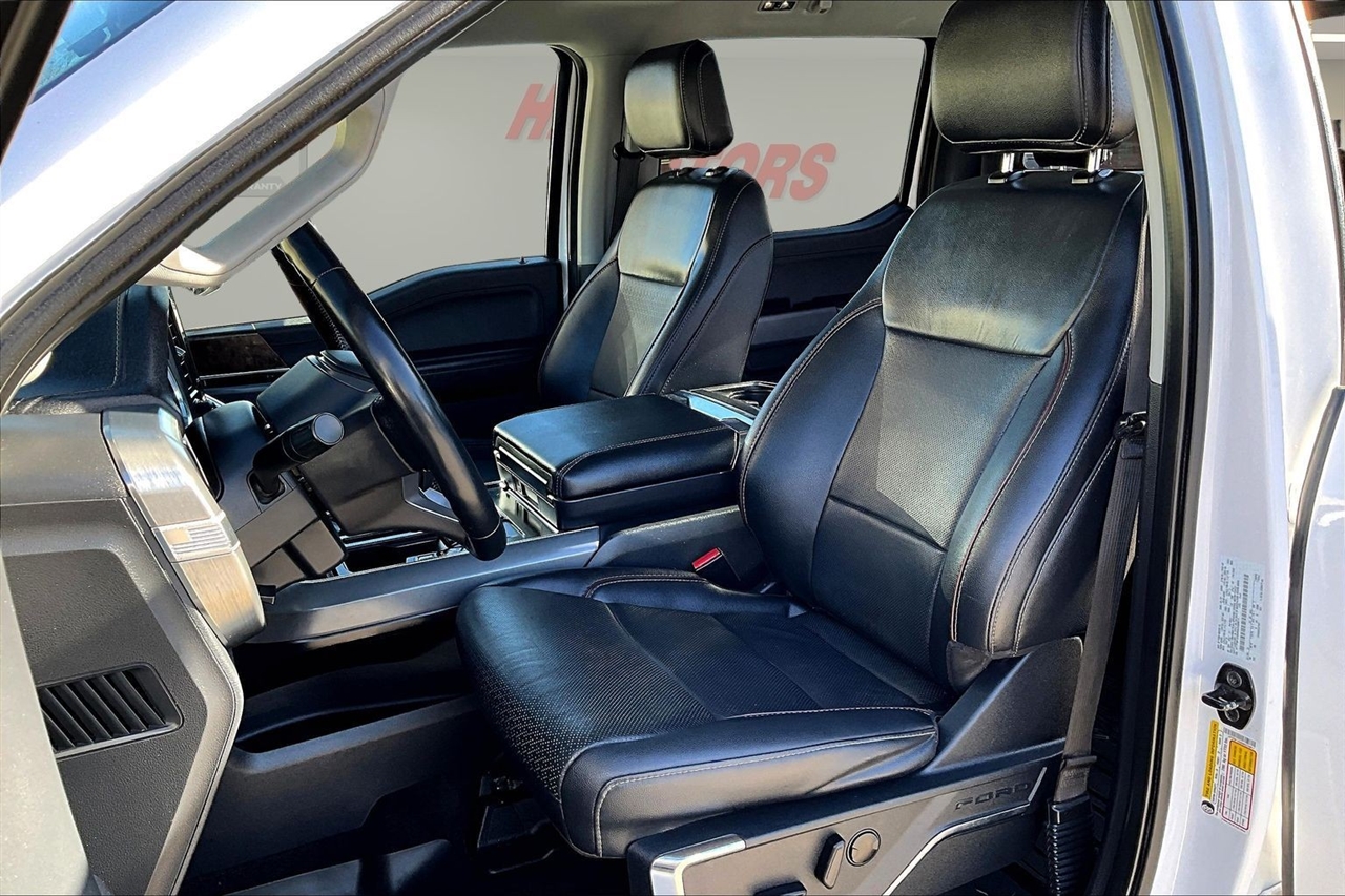 Ford F-150 SuperCrew 139" Lariat 4WD 2022