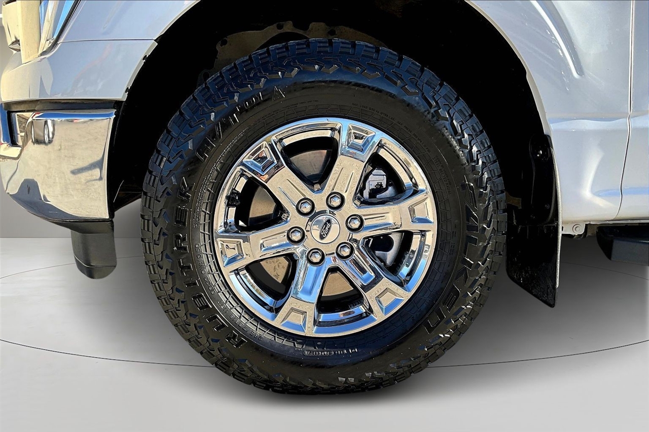 Ford F-150 SuperCrew 139" Lariat 4WD 2022