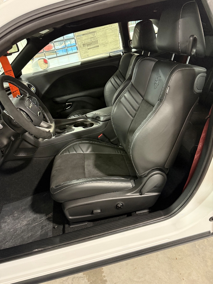 Dodge Challenger  2023