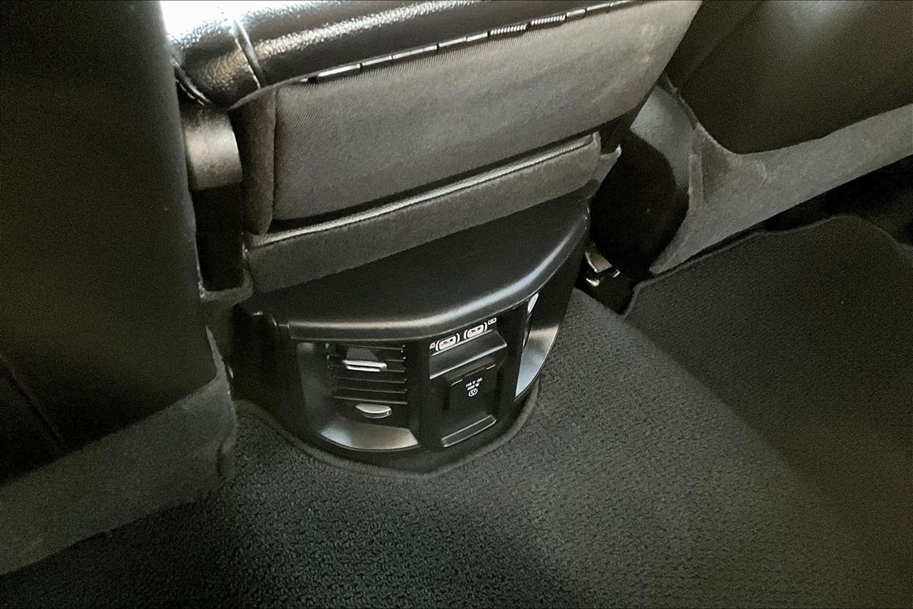 RAM 2500 Laramie 4x4 Crew Cab 6'4" Box 2024