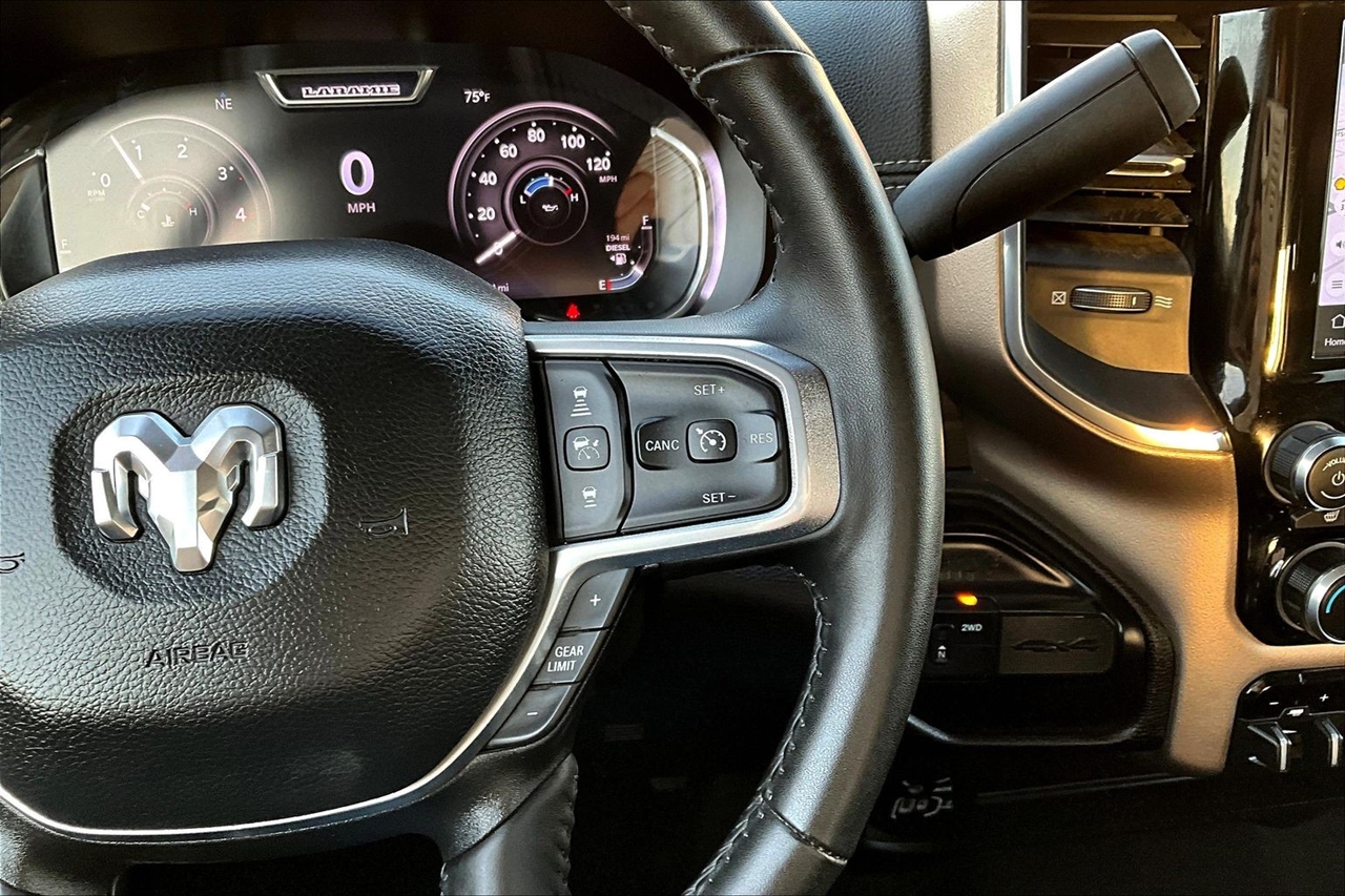 RAM 2500 Laramie 4x4 Crew Cab 6'4" Box 2024