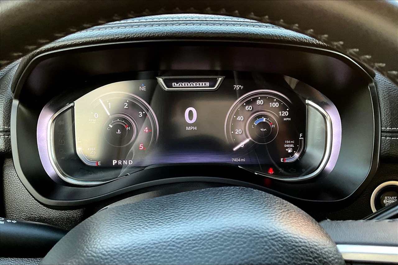 RAM 2500 Laramie 4x4 Crew Cab 6'4" Box 2024