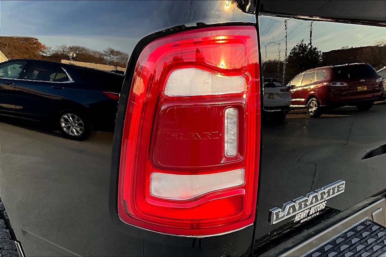 RAM 2500 Laramie 4x4 Crew Cab 6'4" Box 2024