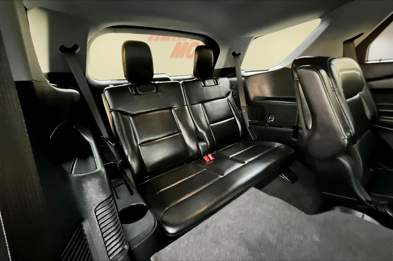 Ford Explorer XLT 4WD 2022