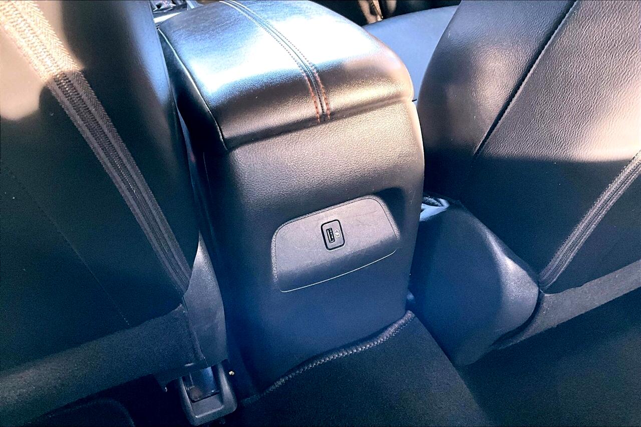 Nissan Sentra SR CVT 2022