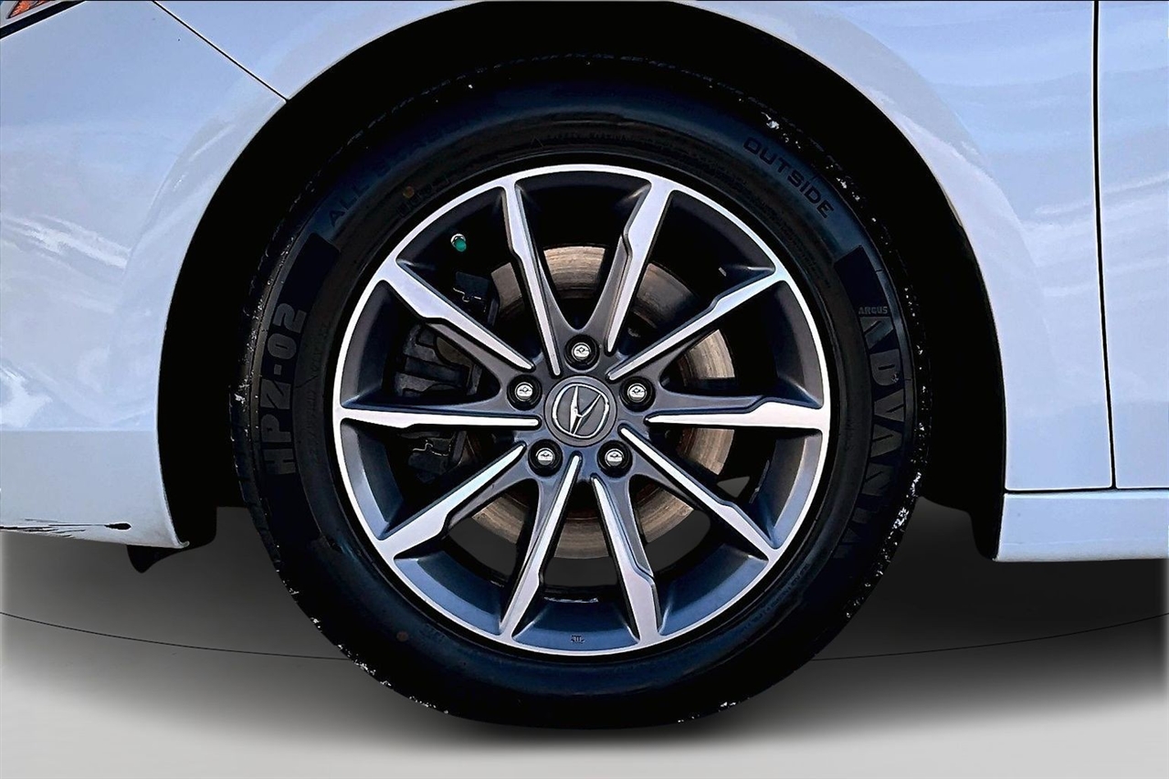 Acura TLX 2.4L FWD 2020