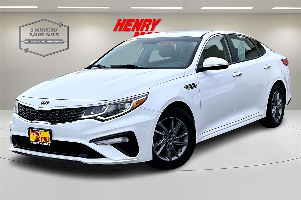 2020 Kia Optima LX SE photo 2