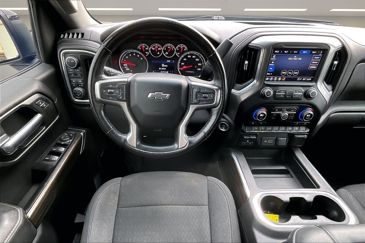 Chevrolet Silverado 1500 4WD Crew Cab 147" LT Trail Boss 2021