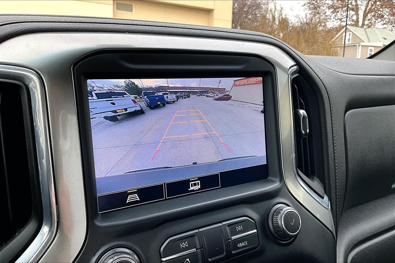 Chevrolet Silverado 1500 4WD Crew Cab 147" LT Trail Boss 2021