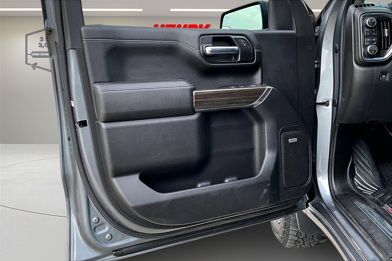 Chevrolet Silverado 1500 4WD Crew Cab 147" LT Trail Boss 2021