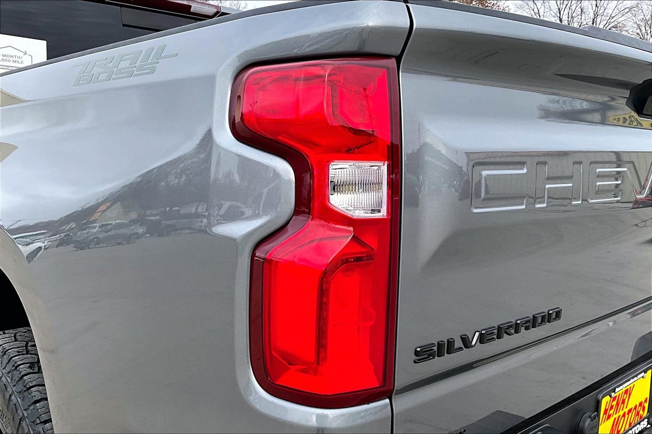 Chevrolet Silverado 1500 4WD Crew Cab 147" LT Trail Boss 2021