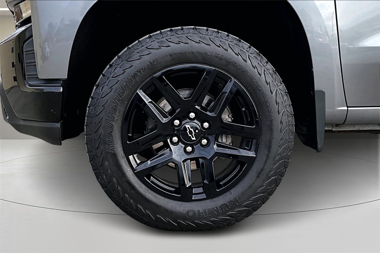 Chevrolet Silverado 1500 4WD Crew Cab 147" LT Trail Boss 2021