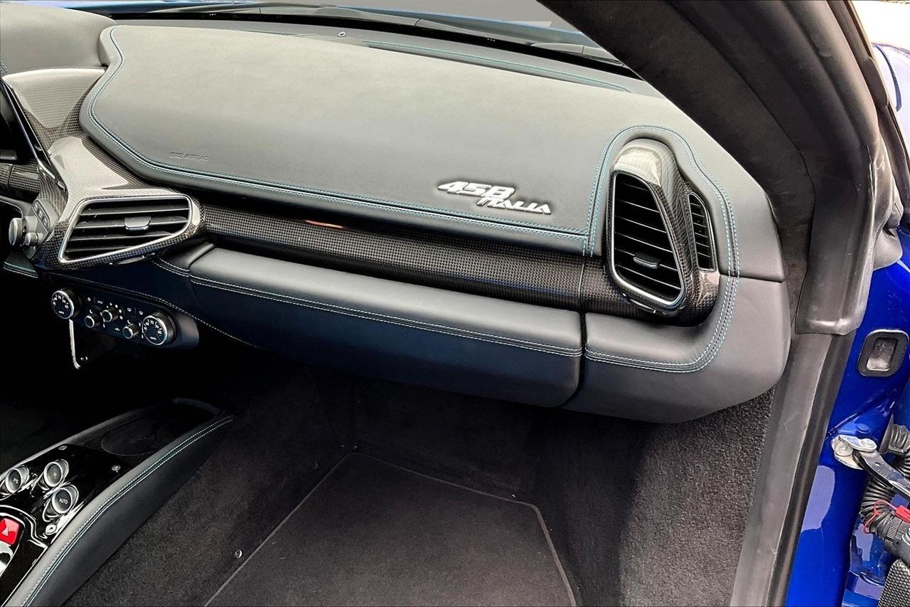 Ferrari 458 Italia  2015