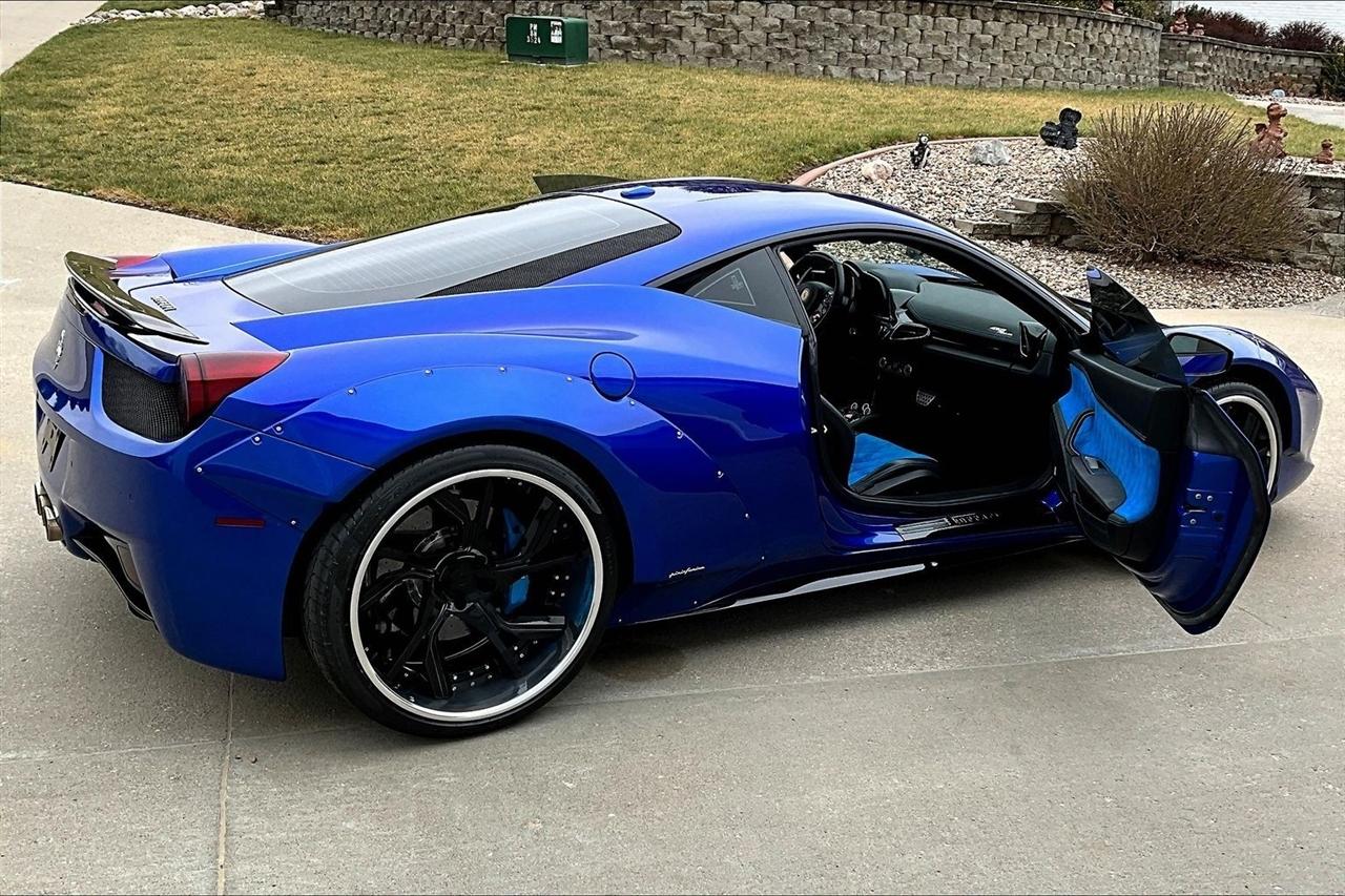 Ferrari 458 Italia  2015