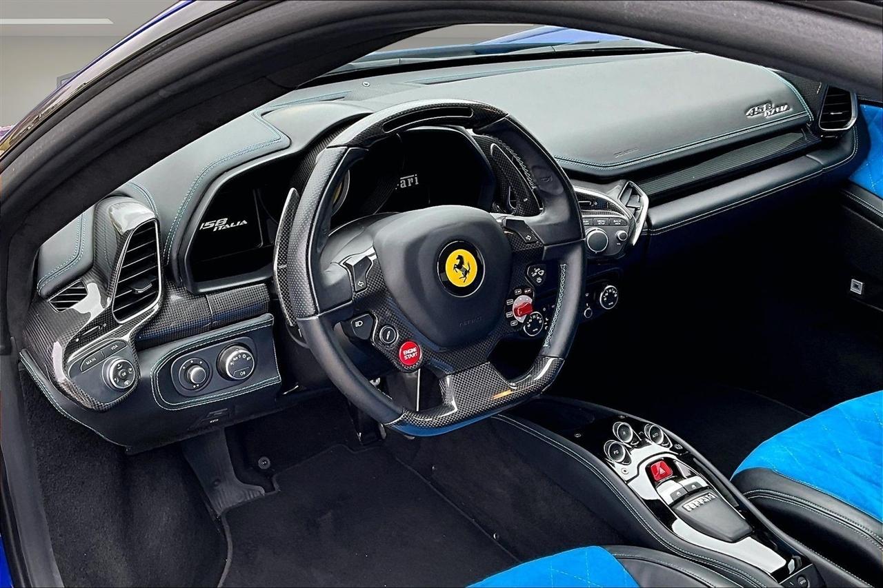 Ferrari 458 Italia  2015