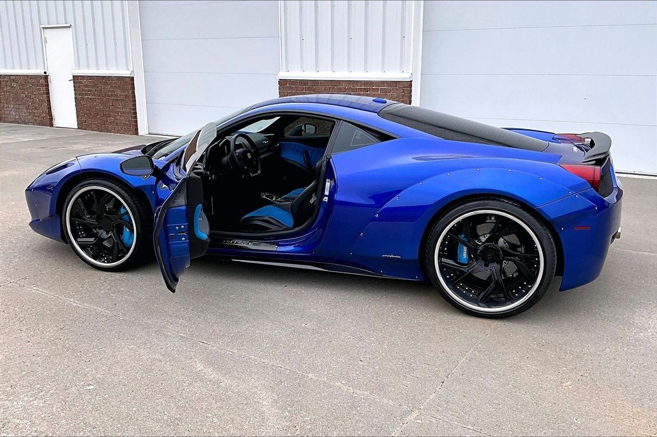 Ferrari 458 Italia  2015