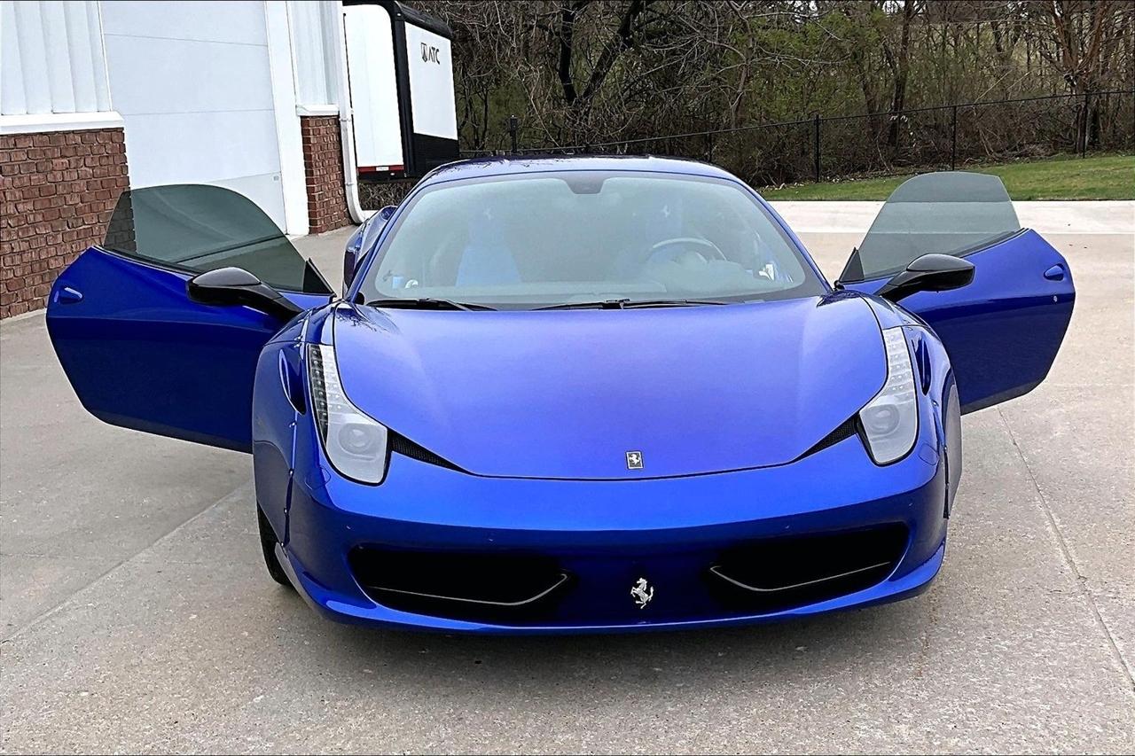 Ferrari 458 Italia  2015