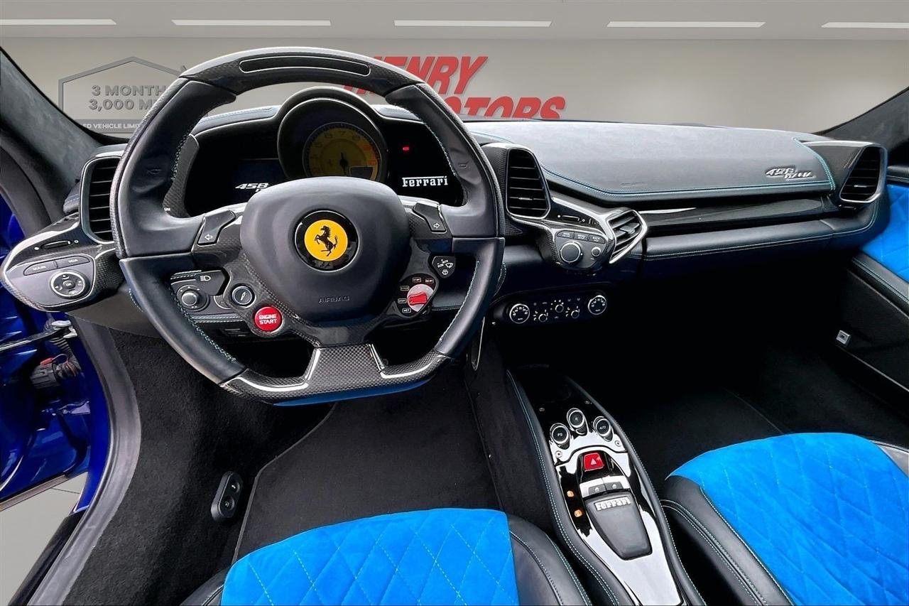Ferrari 458 Italia  2015