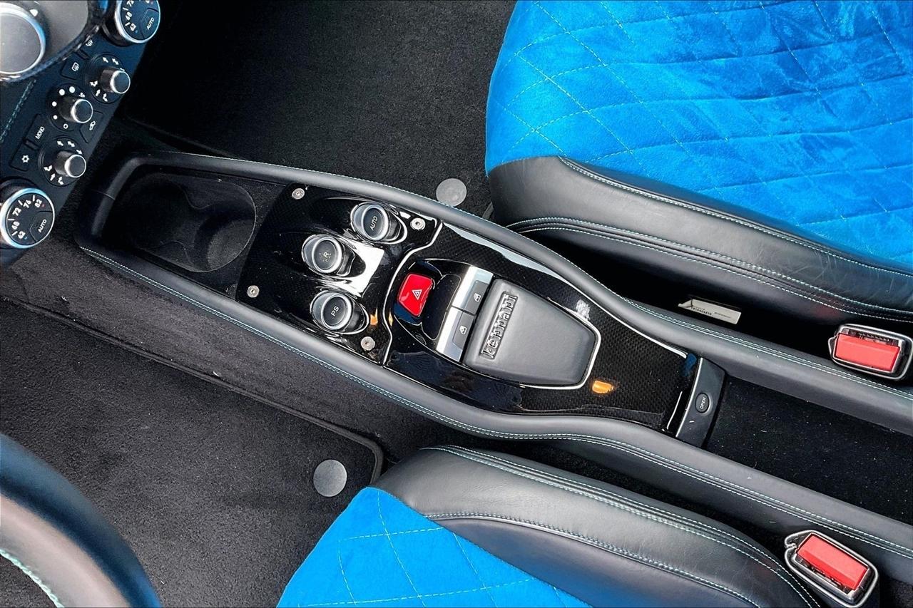 Ferrari 458 Italia  2015
